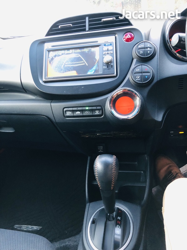 Honda Fit 1,5L 2012-12