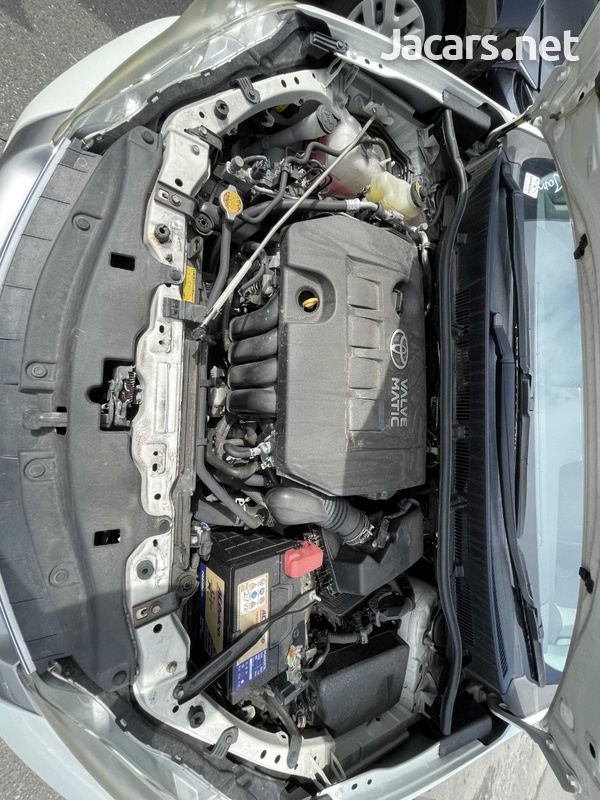 Toyota Wish 1,8L 2013-8