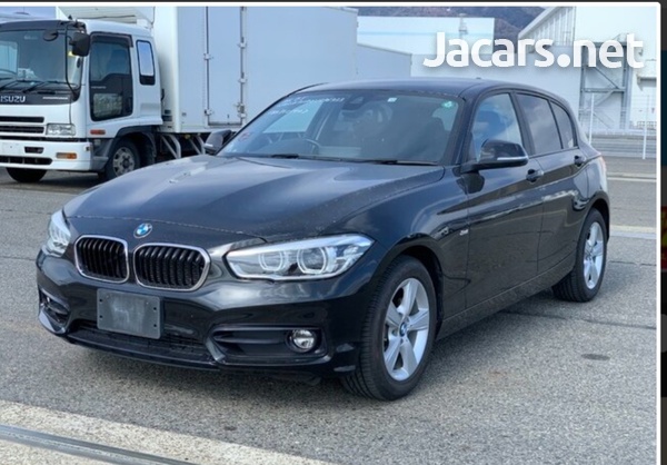 BMW 1-Series 1,6L 2016-1