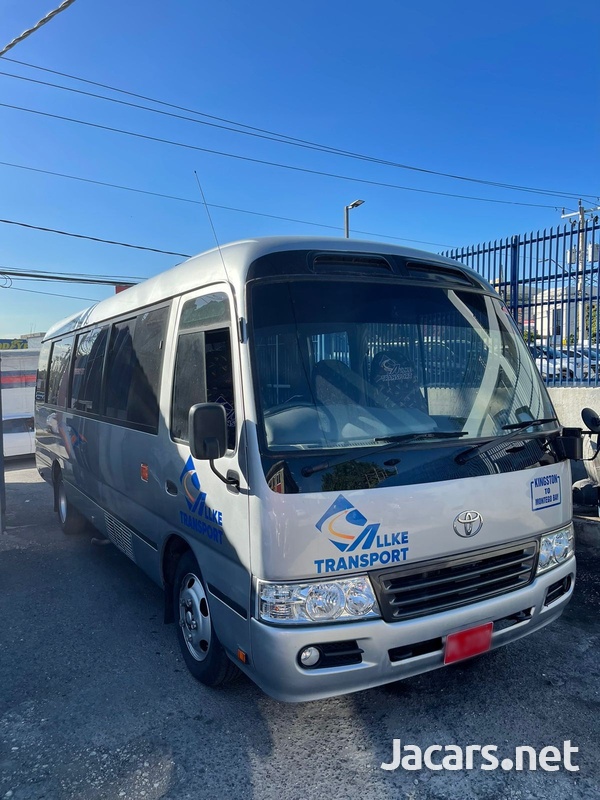 Toyota Coaster 2014-1
