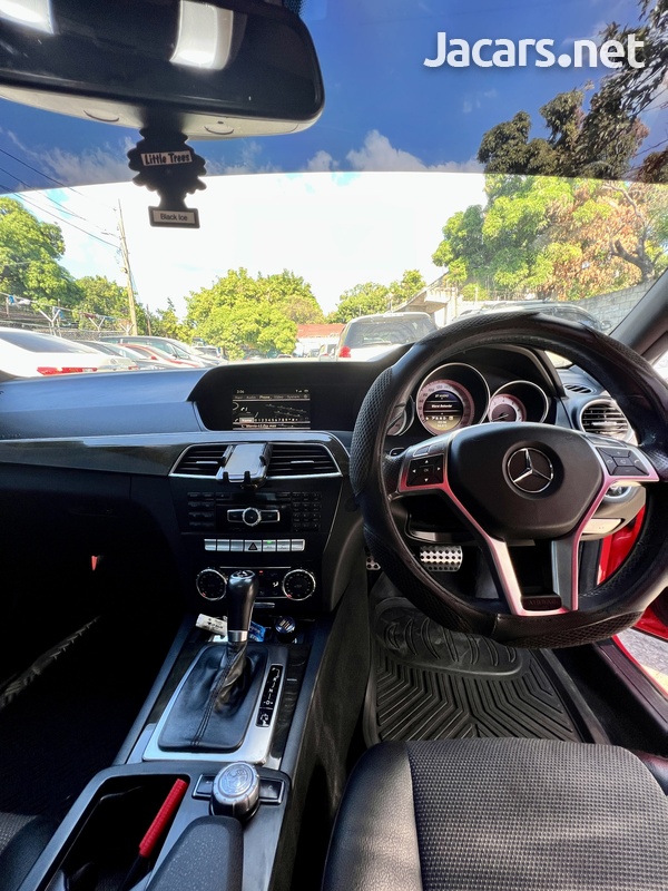Mercedes-Benz C-Class 1,8L 2012-7