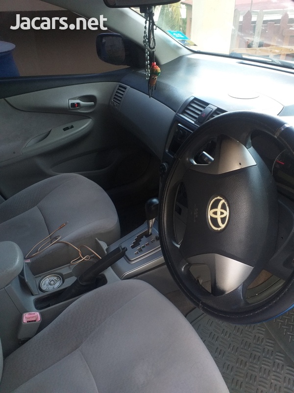 Toyota Axio 1,5L 2009-4