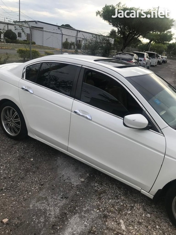 Honda Accord 3,5L 2011-4