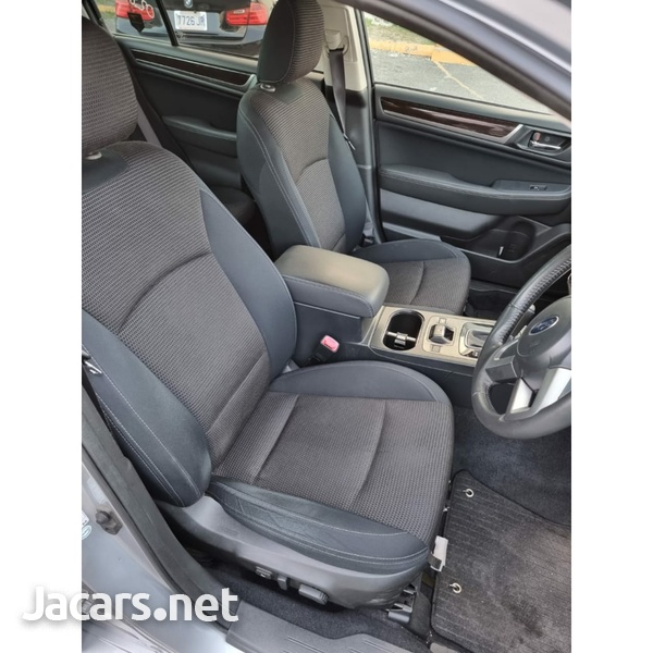 Subaru Legacy 1,6L 2016-8