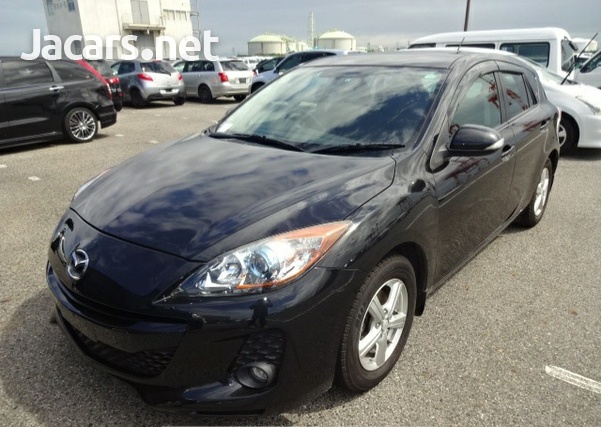 Mazda Axela 2,0L 2012-4