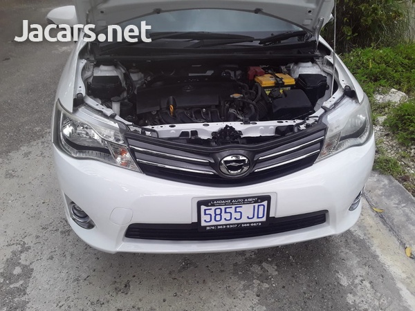 Toyota Axio 1,5L 2014-5