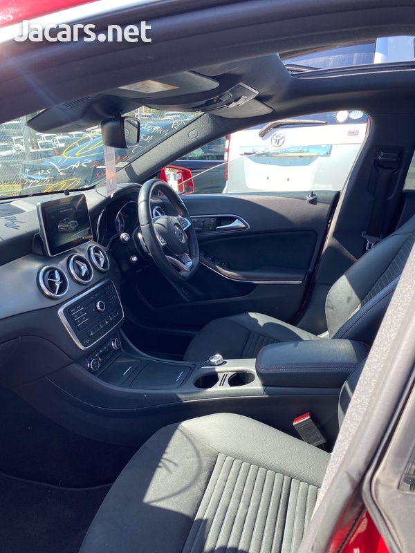 Mercedes-Benz CLA-Class 2,0L 2015-9