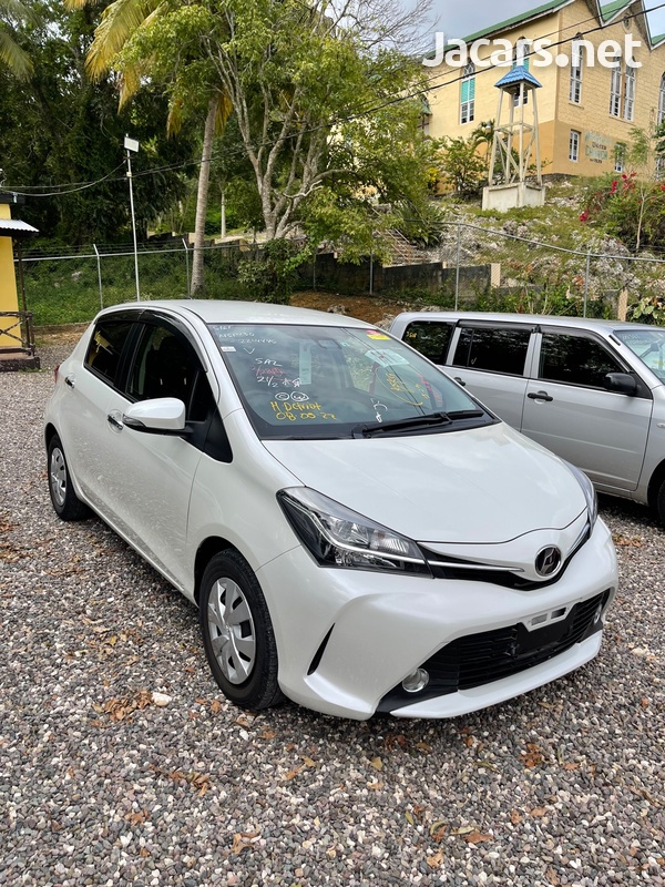 Toyota Vitz 1,3L 2016-1