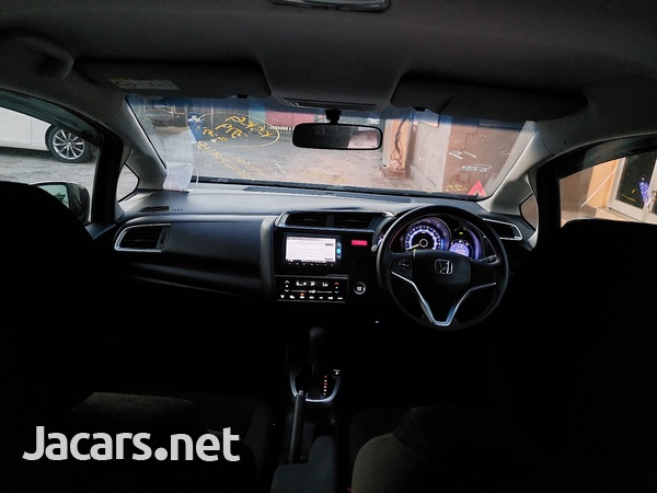 Honda Fit 1,3L 2016-9