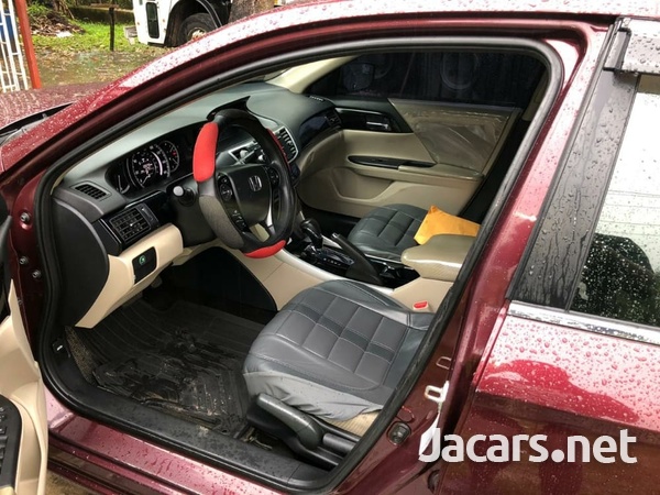 Honda Accord 2,4L 2016-5
