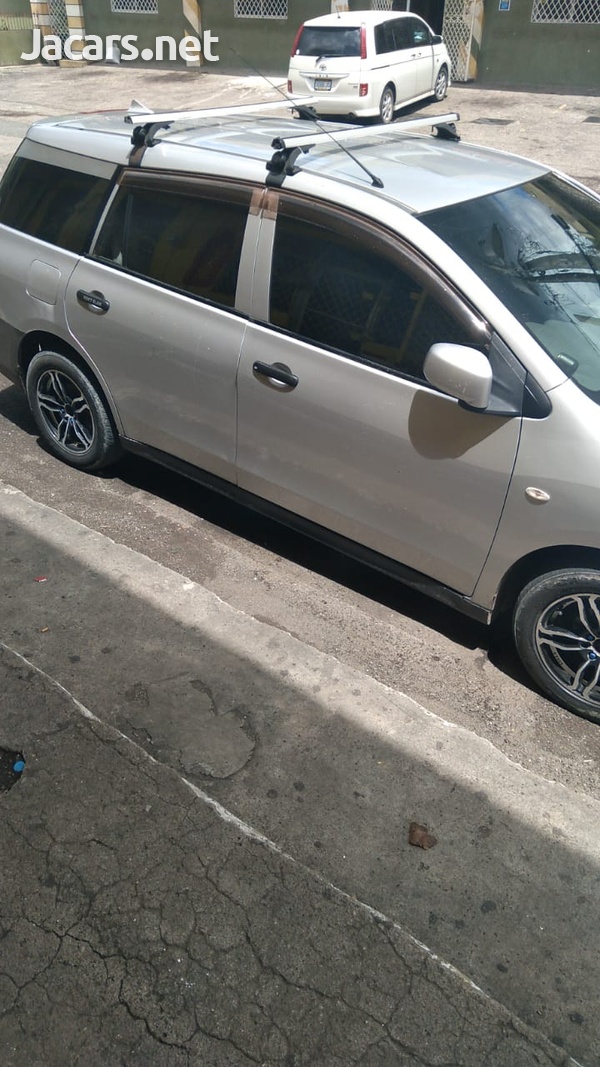 Nissan AD Wagon 1,5L 2012-1