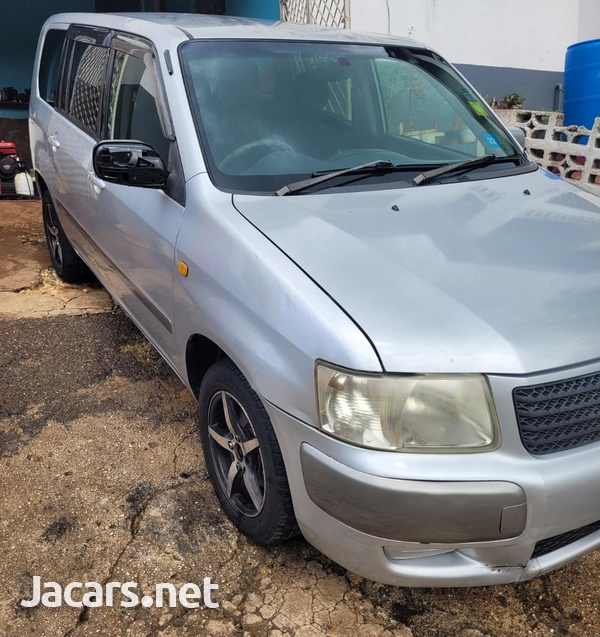 Toyota Succeed 1,8L 2009-1