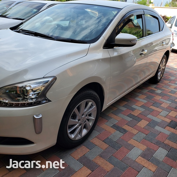 Nissan Sylphy 1,8L 2013-1