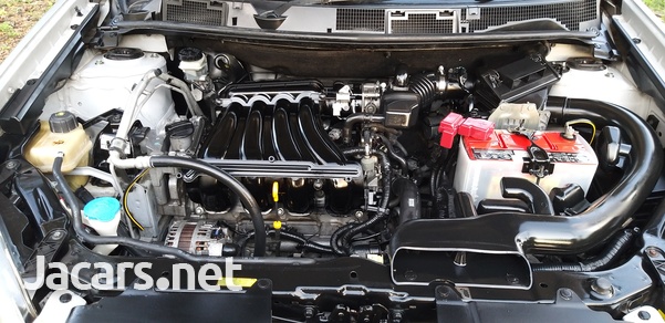Nissan Dualis 2,0L 2010-12