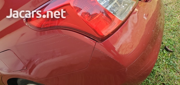 Nissan Latio 1,5L 2013-11