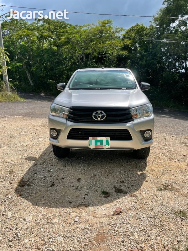 Toyota Hilux 3,0L 2017-1