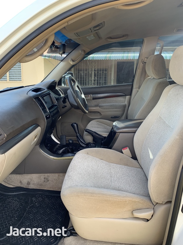 Toyota Prado 3,0L 2008-7
