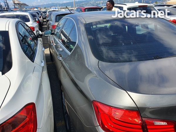 BMW 5-Series 2,8L 2014-13