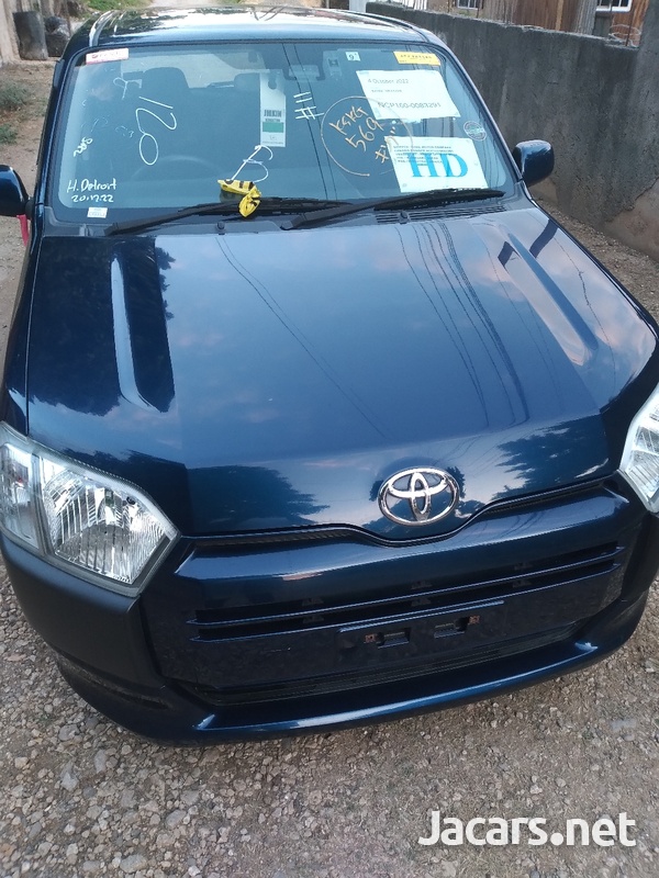 Toyota Succeed 1,5L 2017-8