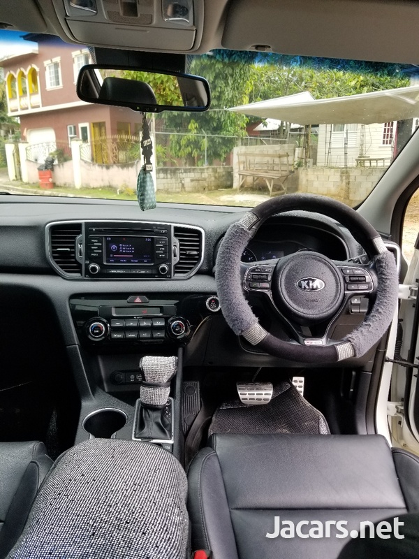 KIA Sportage 2,0L 2019-3