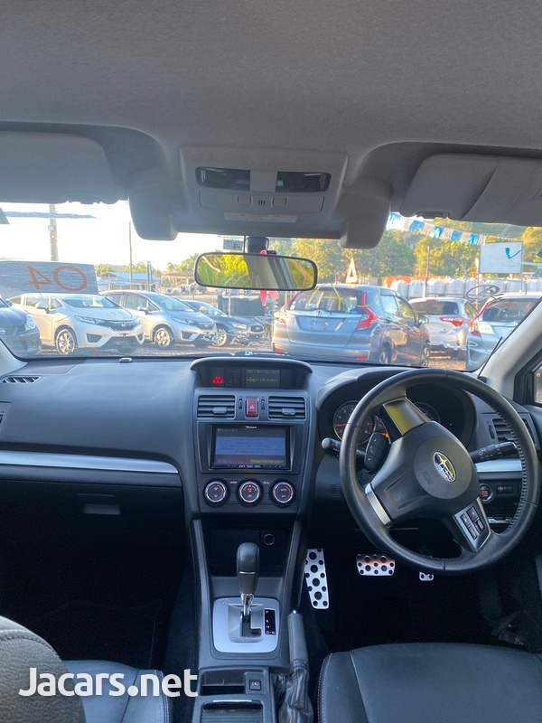 Subaru Impreza 2,0L 2013-8