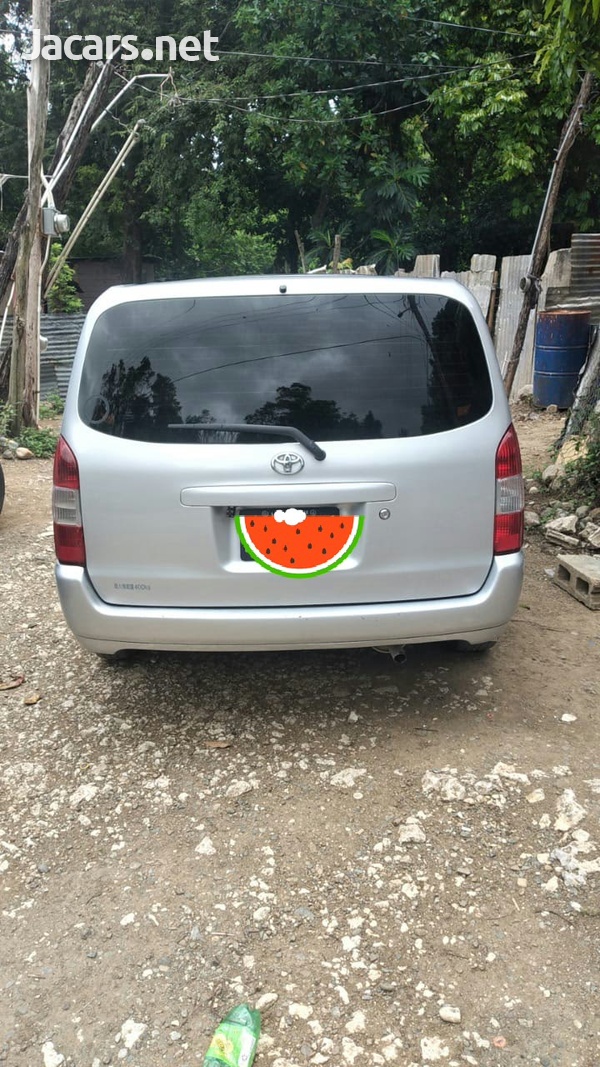 Toyota Probox 1,5L 2016-2