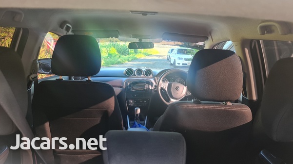 Suzuki Vitara 1,5L 2020-3