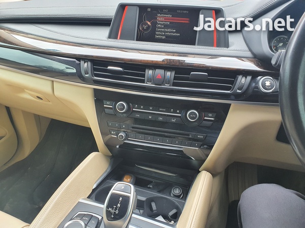 BMW X6 3,0L 2015-6