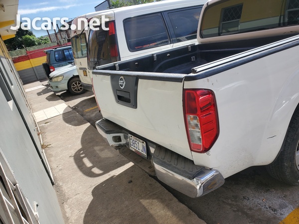 Nissan Navara 3,0L 2010-3