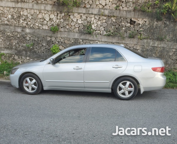 Honda Accord 2,4L 2005-1
