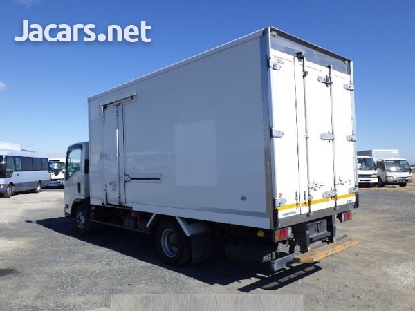 2018 Isuzu Elf Refrigerated/Freezer Truck-6