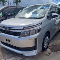 Toyota Voxy 2,0L 2016 Toyota Voxy 2,0L 2016