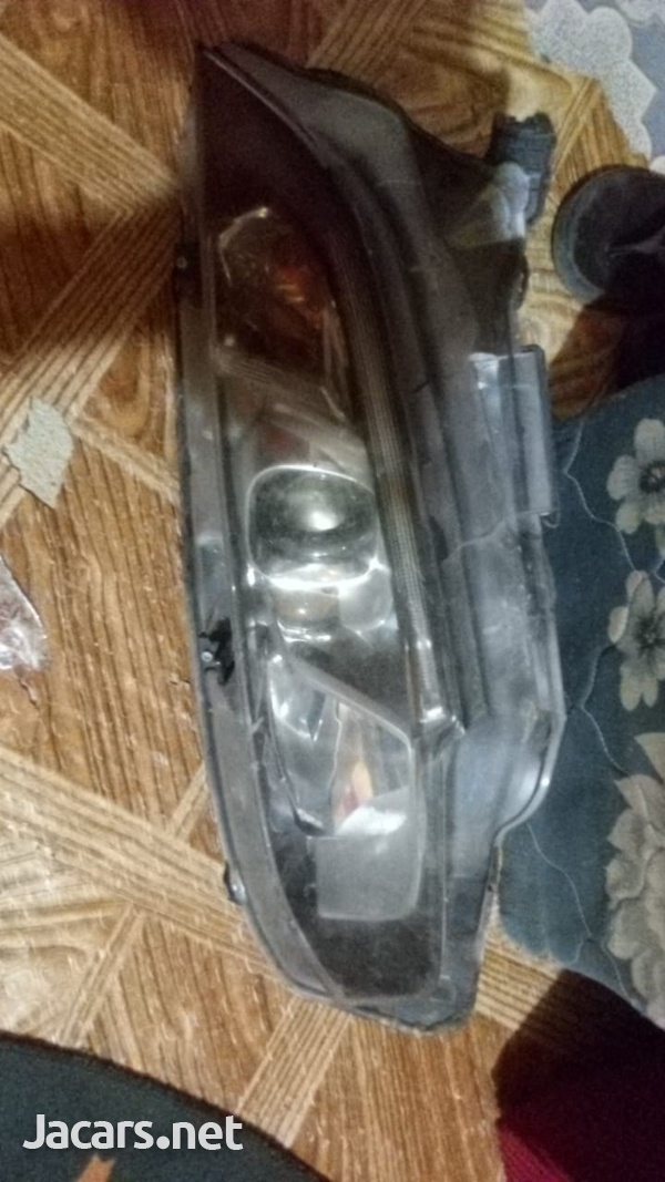 Left light Honda Civic 2016-4