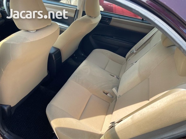 Toyota Axio 1,5L 2014-6