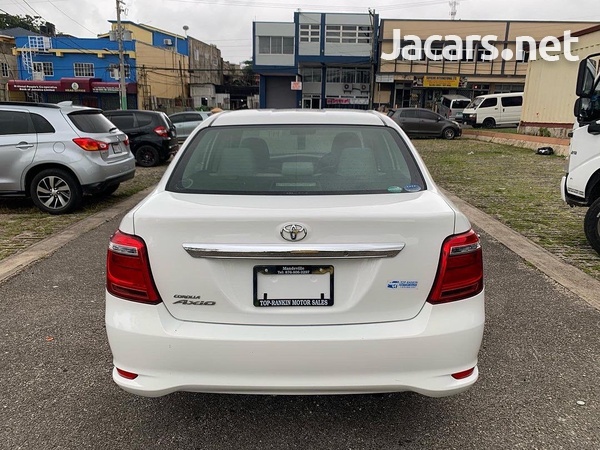 Toyota Axio 1,5L 2016-4