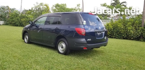 Nissan AD Wagon 1,5L 2015-6