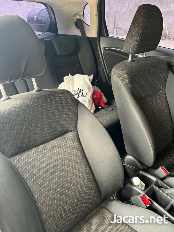 Honda Fit 1,3L 2015-5