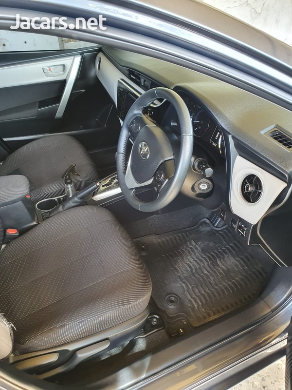 Toyota Corolla 1,6L 2018-3