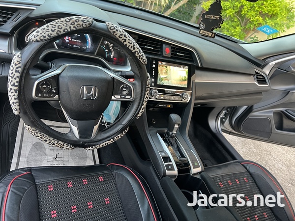 Honda Civic 2,0L 2017-8