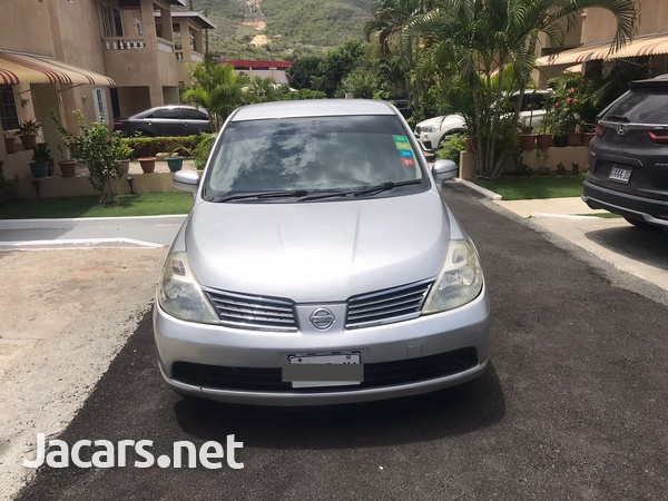 Nissan Tiida 1,5L 2008-1