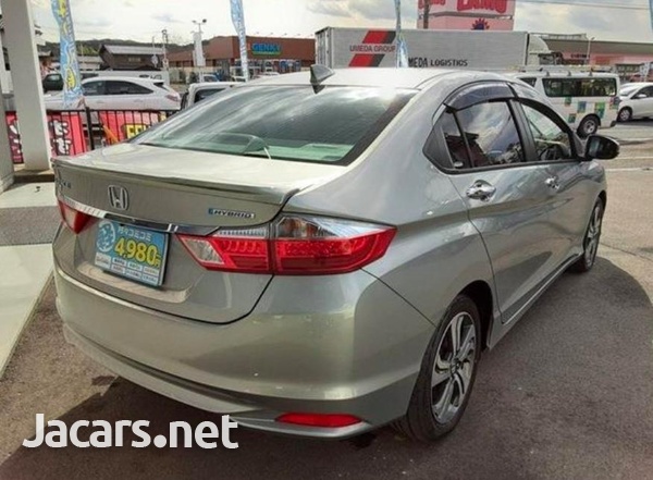 Honda Grace 1,5L 2016-4