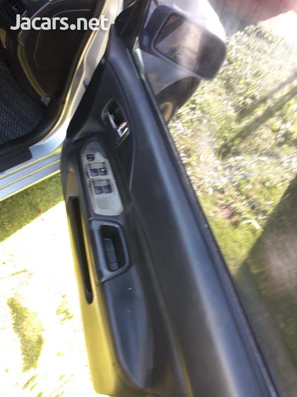 Mitsubishi Lancer 1,5L 2005-9