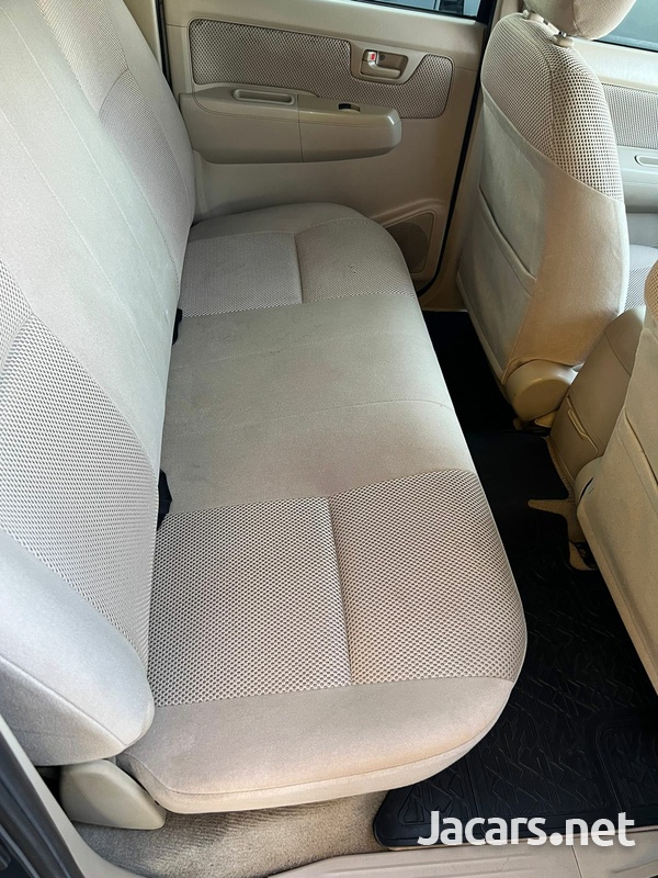 2007 Toyota Hilux-5