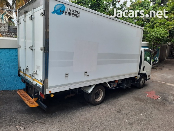 2016 Isuzu Refrigerated Truck Double Compartment-3