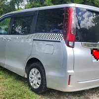 Toyota Noah 2,0L 2014 Toyota Noah 2,0L 2014