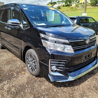 Toyota Voxy 2,0L 2016 Toyota Voxy 2,0L 2016
