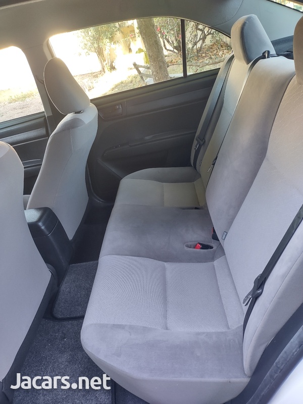 Toyota Axio 1,5L 2016-11