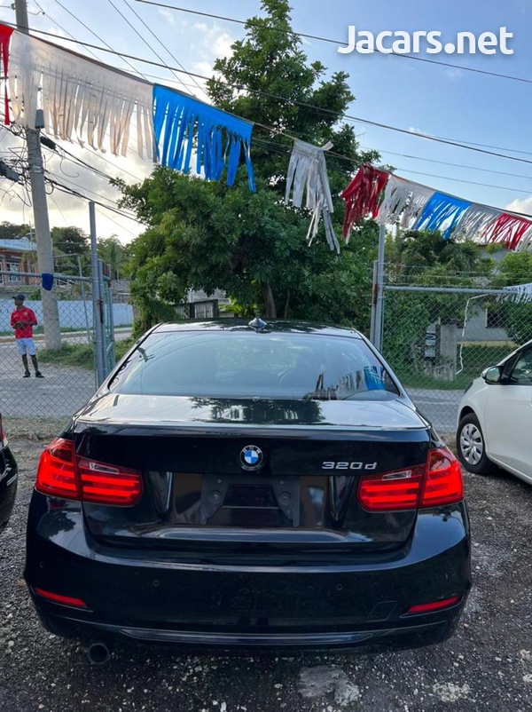 BMW 3-Series 2,0L 2014-11