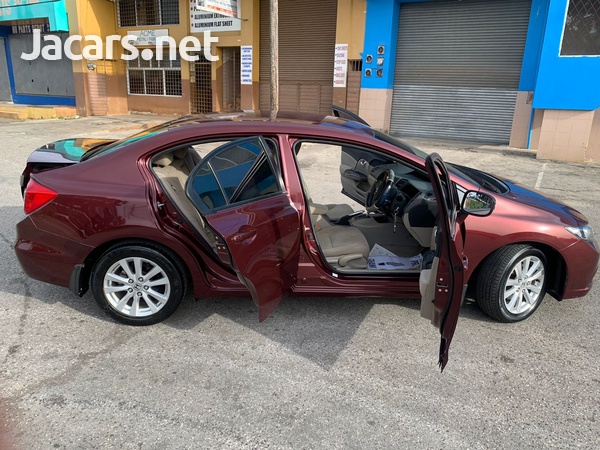 Honda Civic 1,8L 2013-1