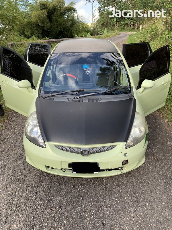 Honda Fit 1,3L 2004-1